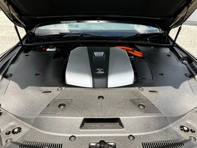 صورة مصغرة 29 لـ 2018 Lexus LS