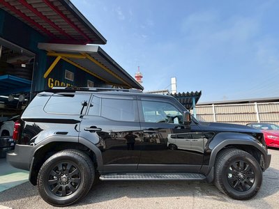 TOYOTA LAND CRUISER 250 - 6