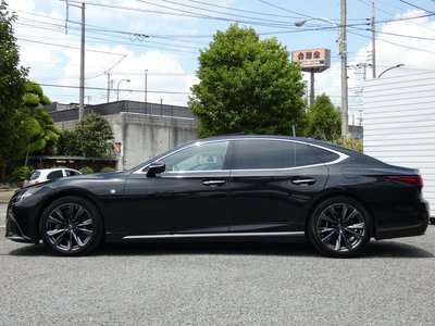 LEXUS LS - 6