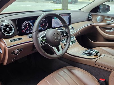 MERCEDES-BENZ E-CLASS - 3