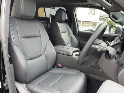 TOYOTA LAND CRUISER 300 - 2