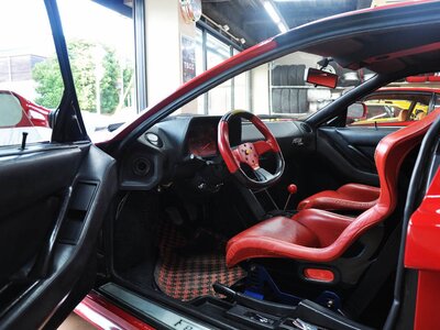 FERRARI TESTAROSSA - 10