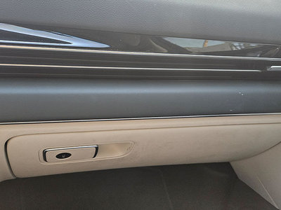 GENESIS GV80 - 10