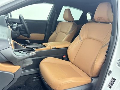 2024 Toyota CROWN SPORT thumbnail 33