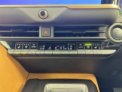 2024 Toyota CROWN SPORT thumbnail 11