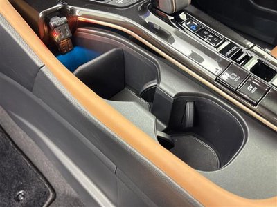2024 Toyota CROWN SPORT thumbnail 31