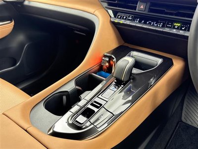 2024 Toyota CROWN SPORT thumbnail 23