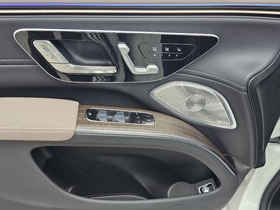 2024 Mercedes-BENZ EQS — миниатюра 15