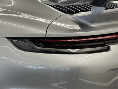 PORSCHE 911 - 6