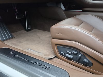 2023 Porsche TAYCAN 缩略图 24