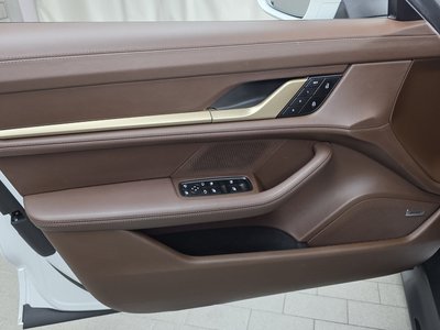 2023 Porsche TAYCAN 缩略图 14