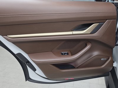 2023 Porsche TAYCAN 缩略图 15