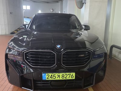 صورة 1 لـ 2023 BMW XM