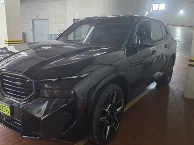 صورة 3 لـ 2023 BMW XM