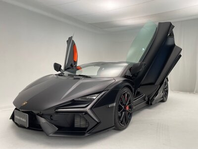 LAMBORGHINI REVUELTO - 10