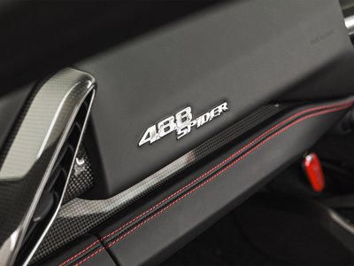 2016 Ferrari 488 SPIDER 照片 20