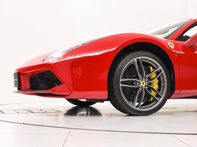 2016 Ferrari 488 SPIDER 照片 32