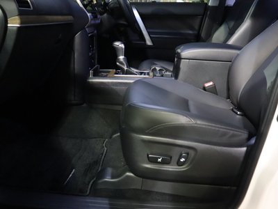 صورة مصغرة 22 لـ 2023 Toyota LAND CRUISER PRADO