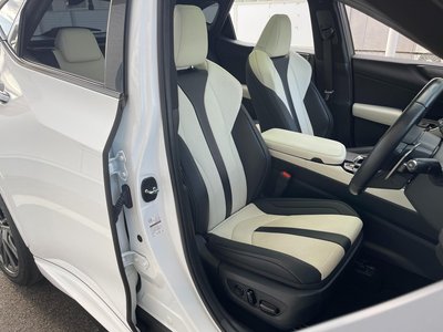 2022 Lexus NX — миниатюра 46