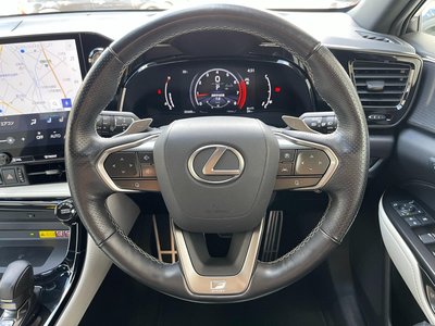 2022 Lexus NX — фото 6