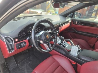 PORSCHE CAYENNE - 8