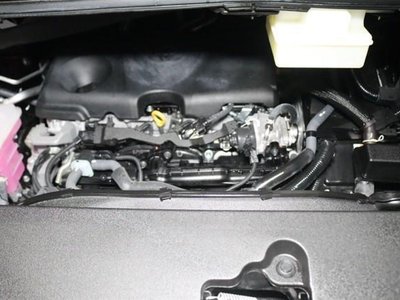 TOYOTA VELLFIRE - 4