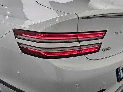 GENESIS G80 (RG3) - 10
