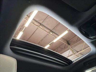 صورة 5 لـ 2024 Lexus RX