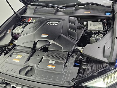 صورة 7 لـ 2022 AUDI Q8