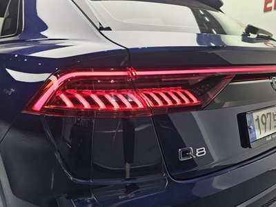 صورة 10 لـ 2022 AUDI Q8