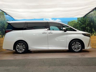 2025 Toyota ALPHARD — миниатюра 32