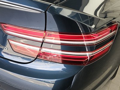 GENESIS G80 (RG3) - 10