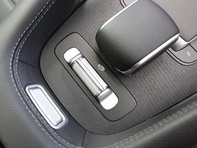 2024 Mercedes-BENZ GLE 缩略图 30