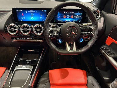 MERCEDES-BENZ GLA AMG - 10