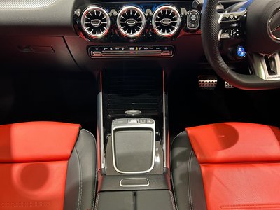 MERCEDES-BENZ GLA AMG - 5