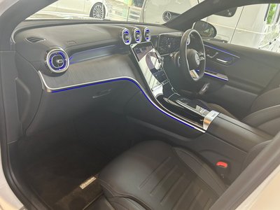 MERCEDES-BENZ GLC - 10