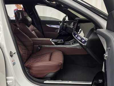 2024 BMW 7 SERIES thumbnail 17