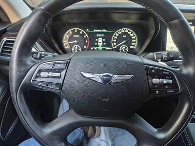 2020 Genesis G90 缩略图 14