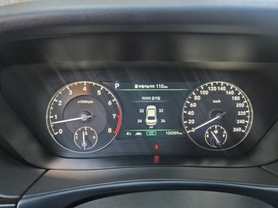 2020 Genesis G90 缩略图 17