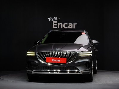 صورة 2 لـ 2023 Genesis GV70
