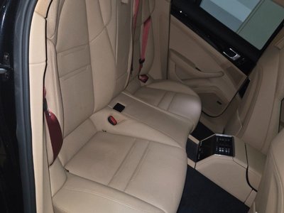 PORSCHE PANAMERA - 9