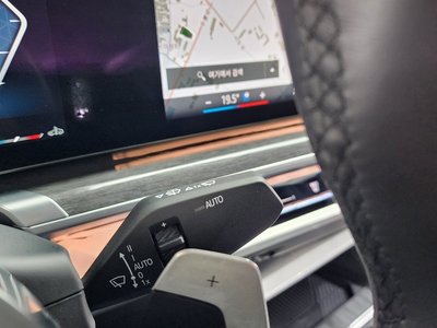2023 BMW 7 SERIES thumbnail 30