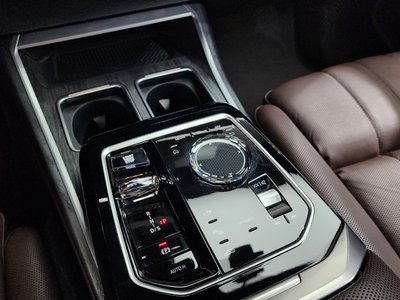 2023 BMW 7 SERIES thumbnail 12