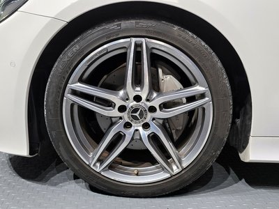 MERCEDES-BENZ E-CLASS - 6