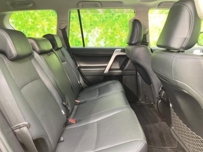 TOYOTA LAND CRUISER PRADO - 5