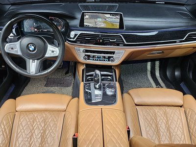 صورة 5 لـ 2019 BMW 7 SERIES