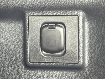 صورة مصغرة 29 لـ 2025 Toyota LAND CRUISER 250