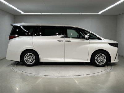 2023 Toyota ALPHARD 照片 4