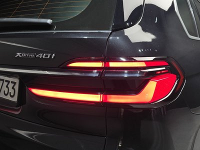 BMW X7 - 10