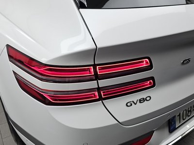 GENESIS GV80 - 10